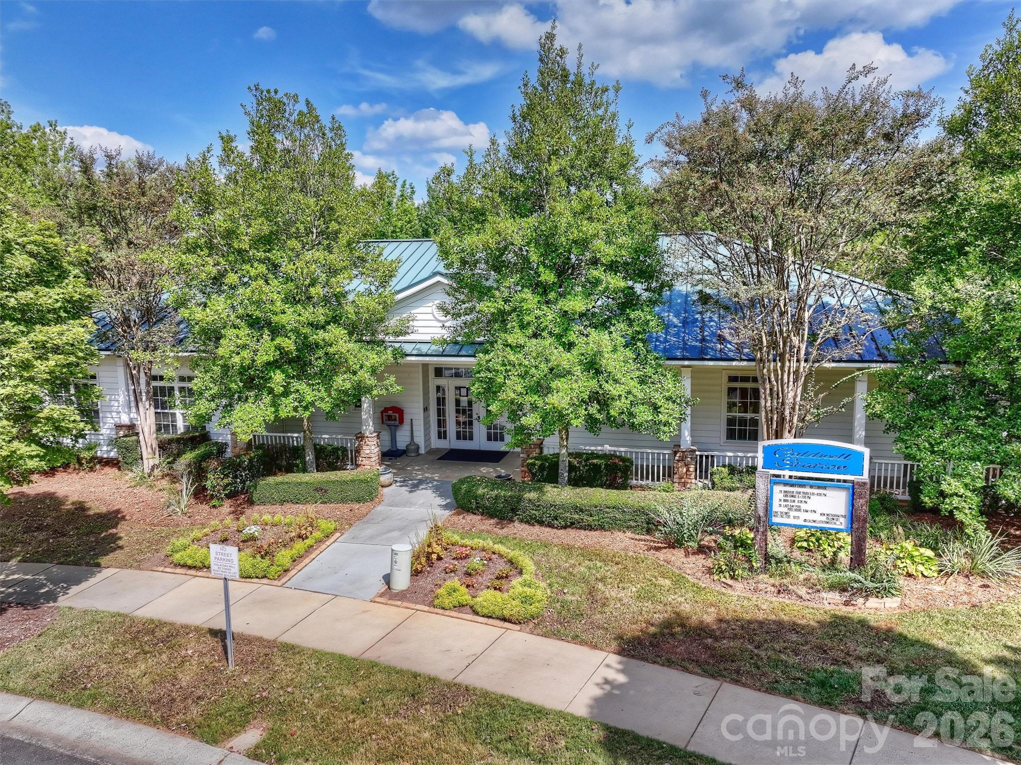 17237 Grand Central Way