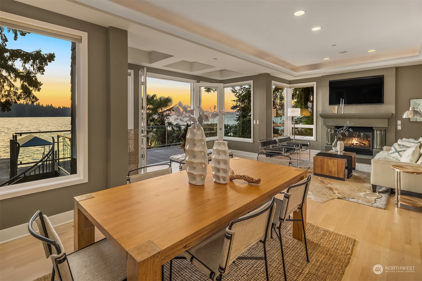 4879 Forest Avenue SE