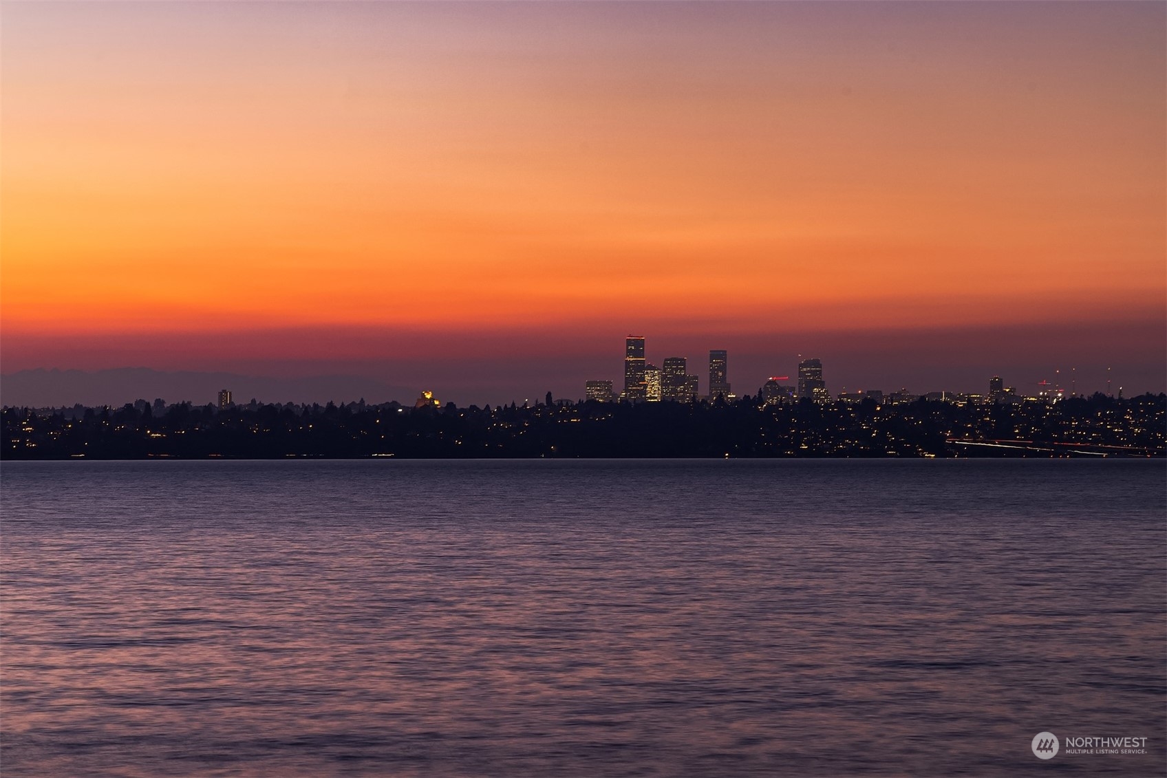 4879 Forest Avenue SE