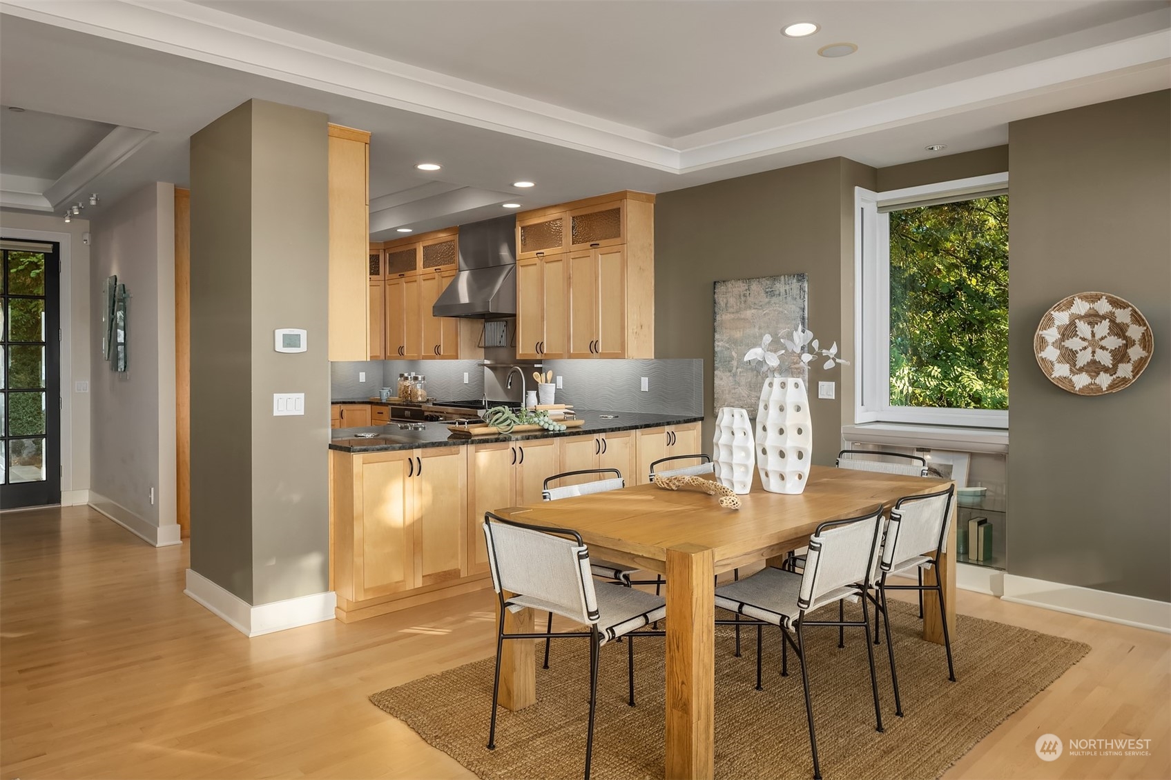 4879 Forest Avenue SE