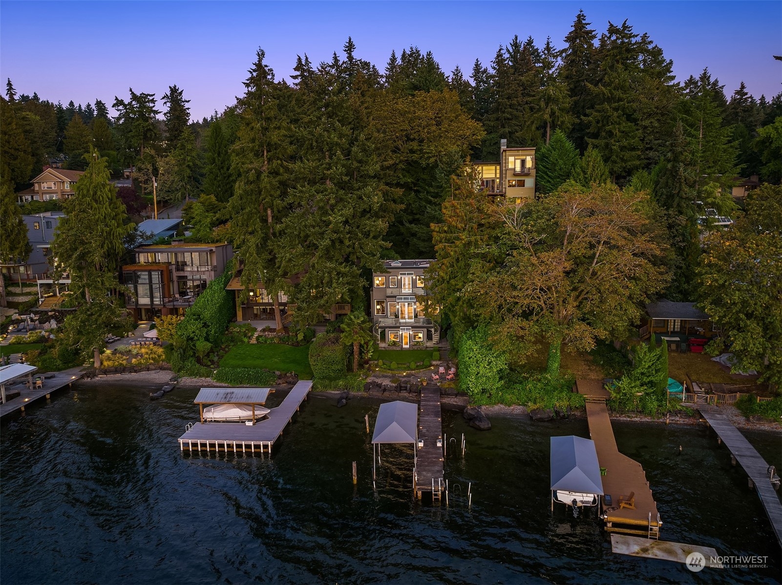 4879 Forest Avenue SE