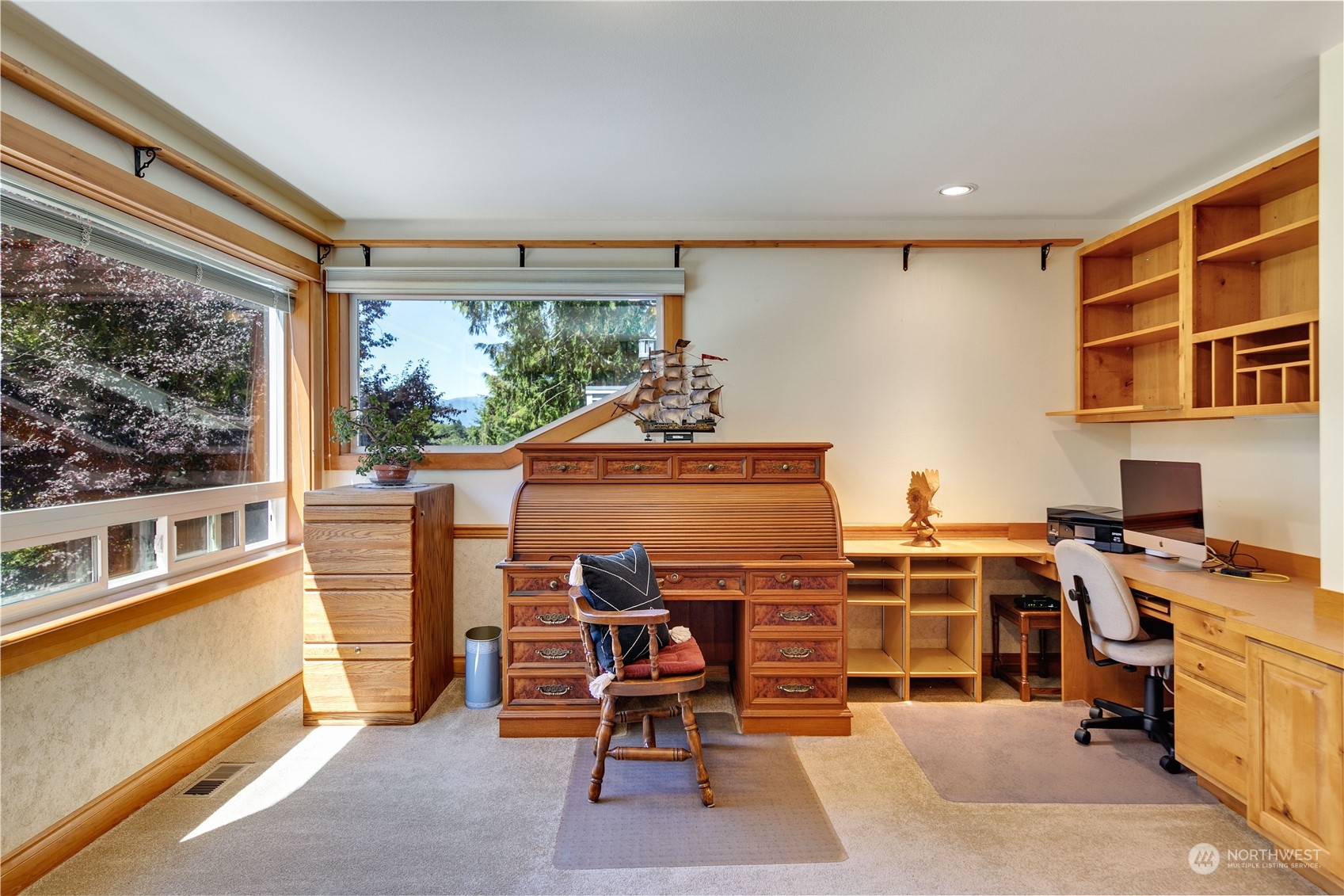 27070 Woodpecker Hill Road NE