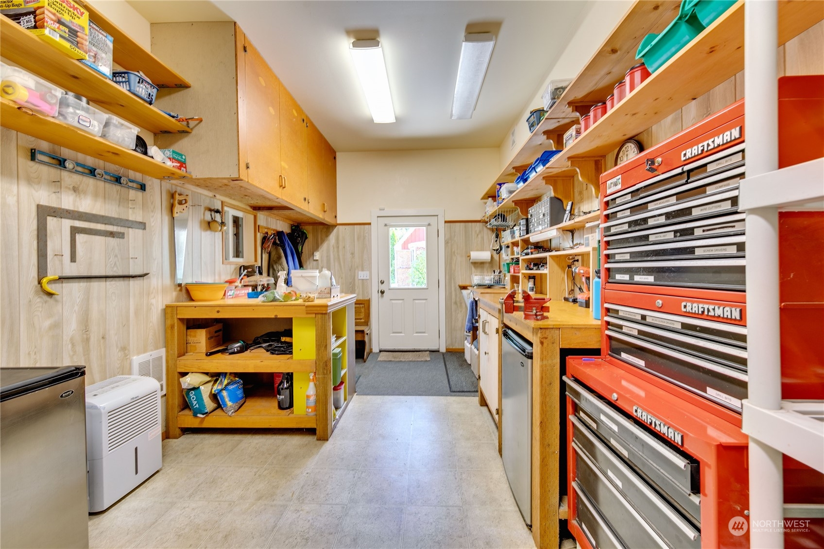 27070 Woodpecker Hill Road NE