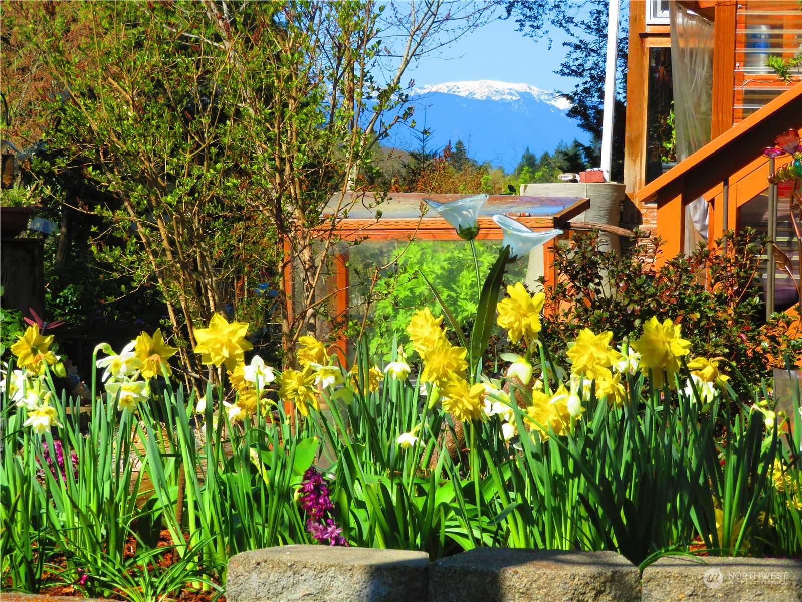 27070 Woodpecker Hill Road NE