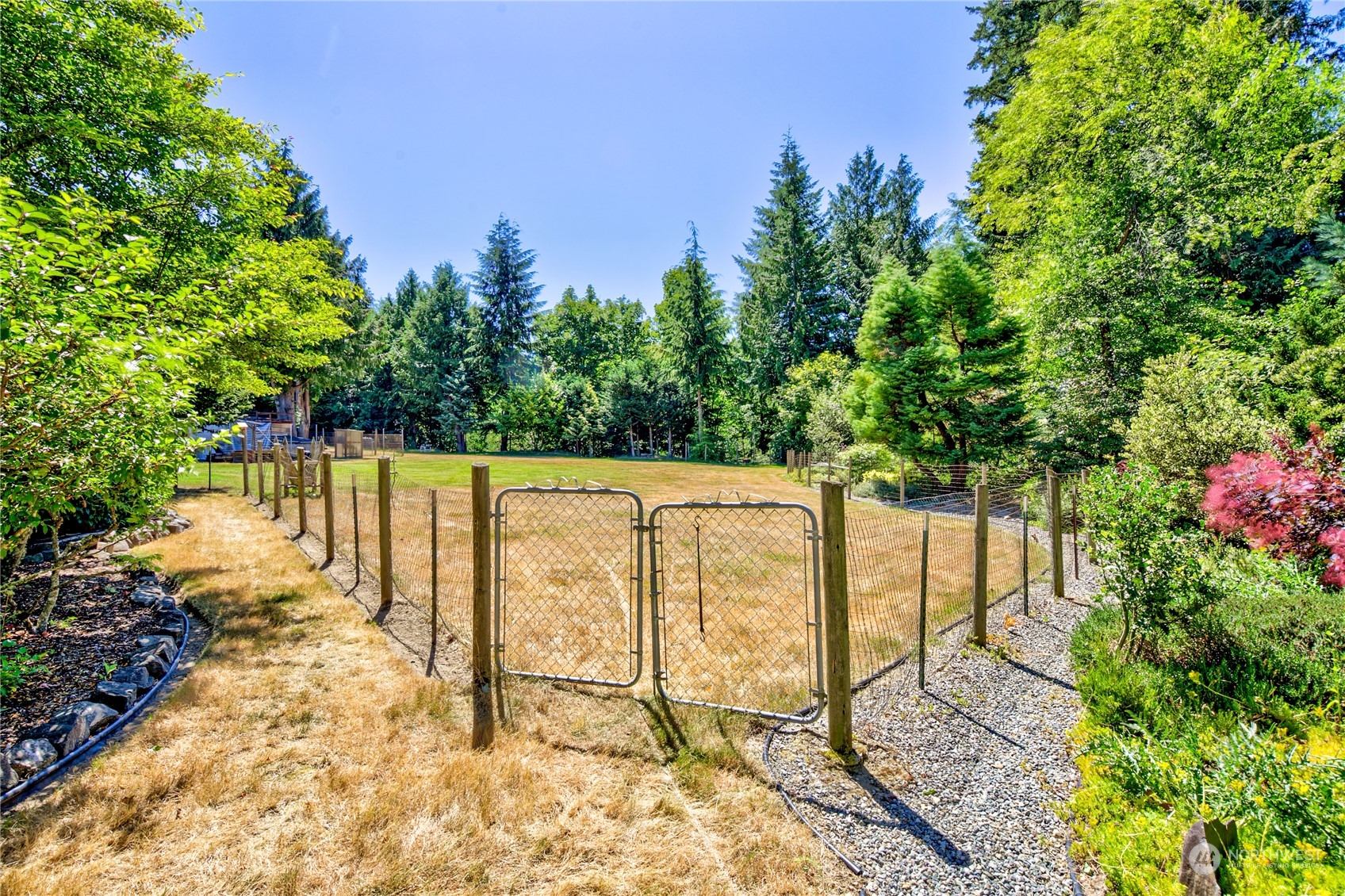 27070 Woodpecker Hill Road NE