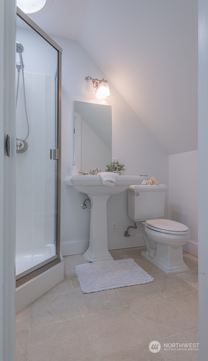 14540 Wild Swan Lane NE