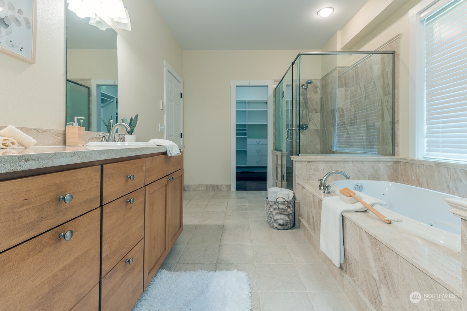 14540 Wild Swan Lane NE