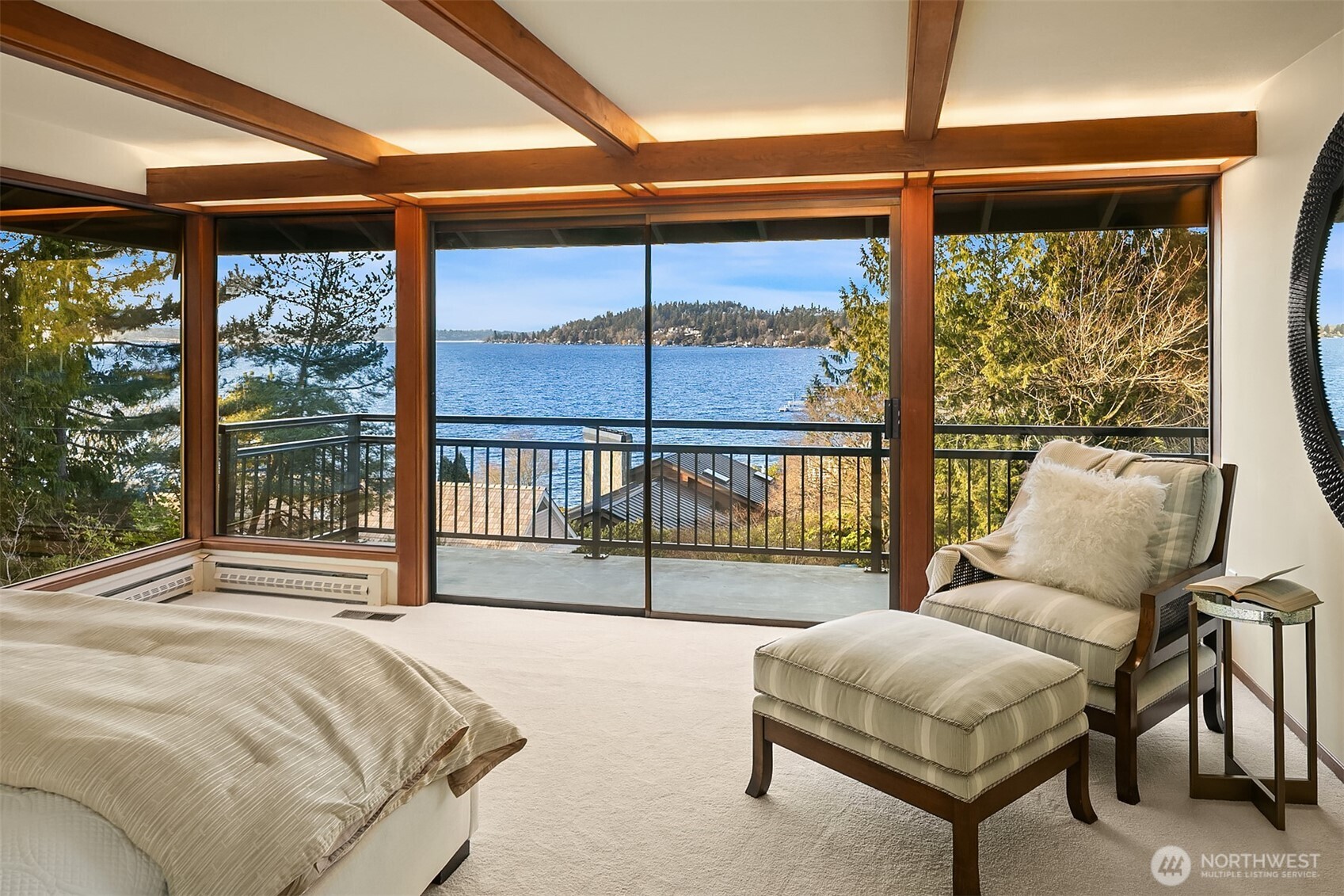 5263 Forest Avenue SE