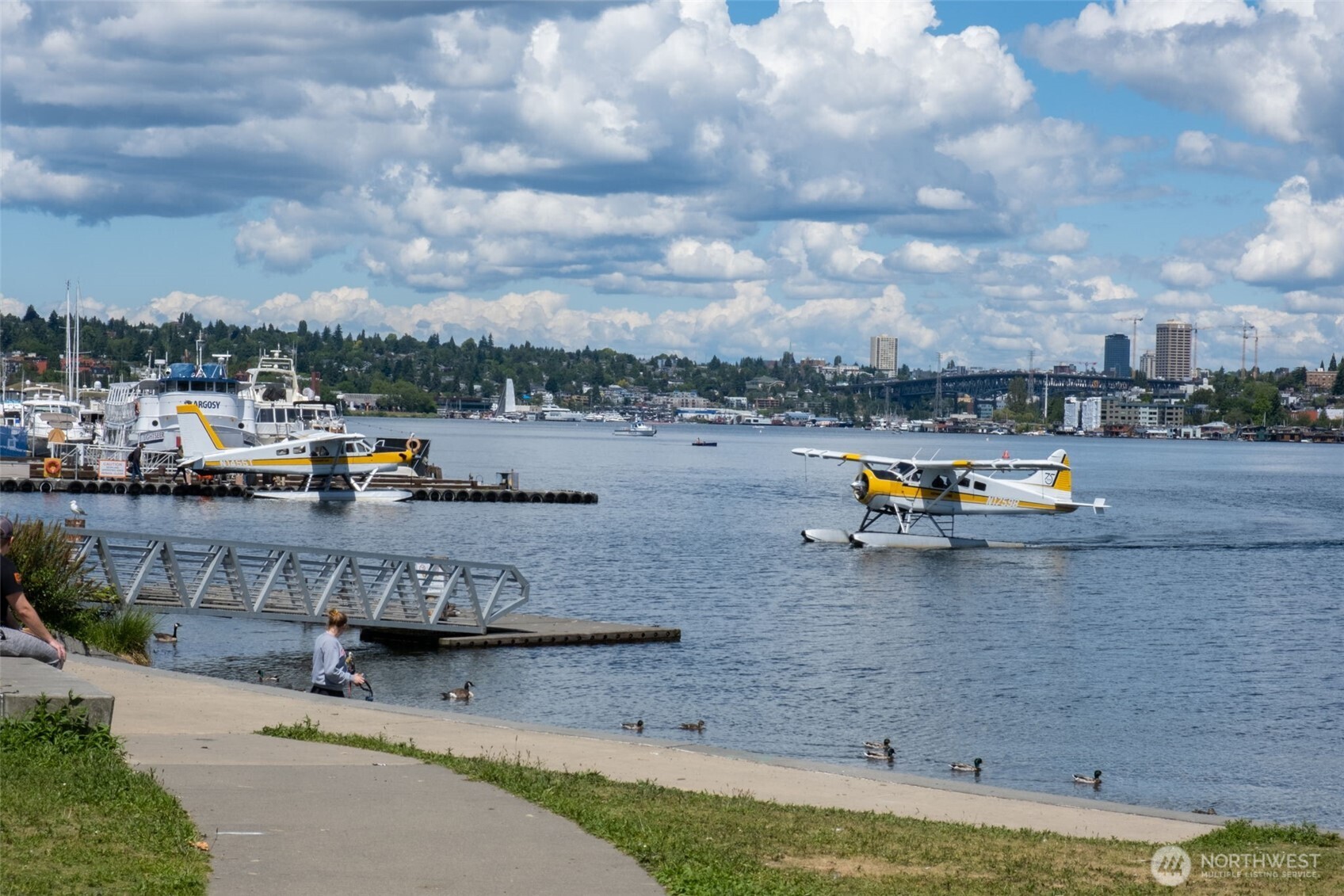 2565 Dexter Avenue N Unit: 501