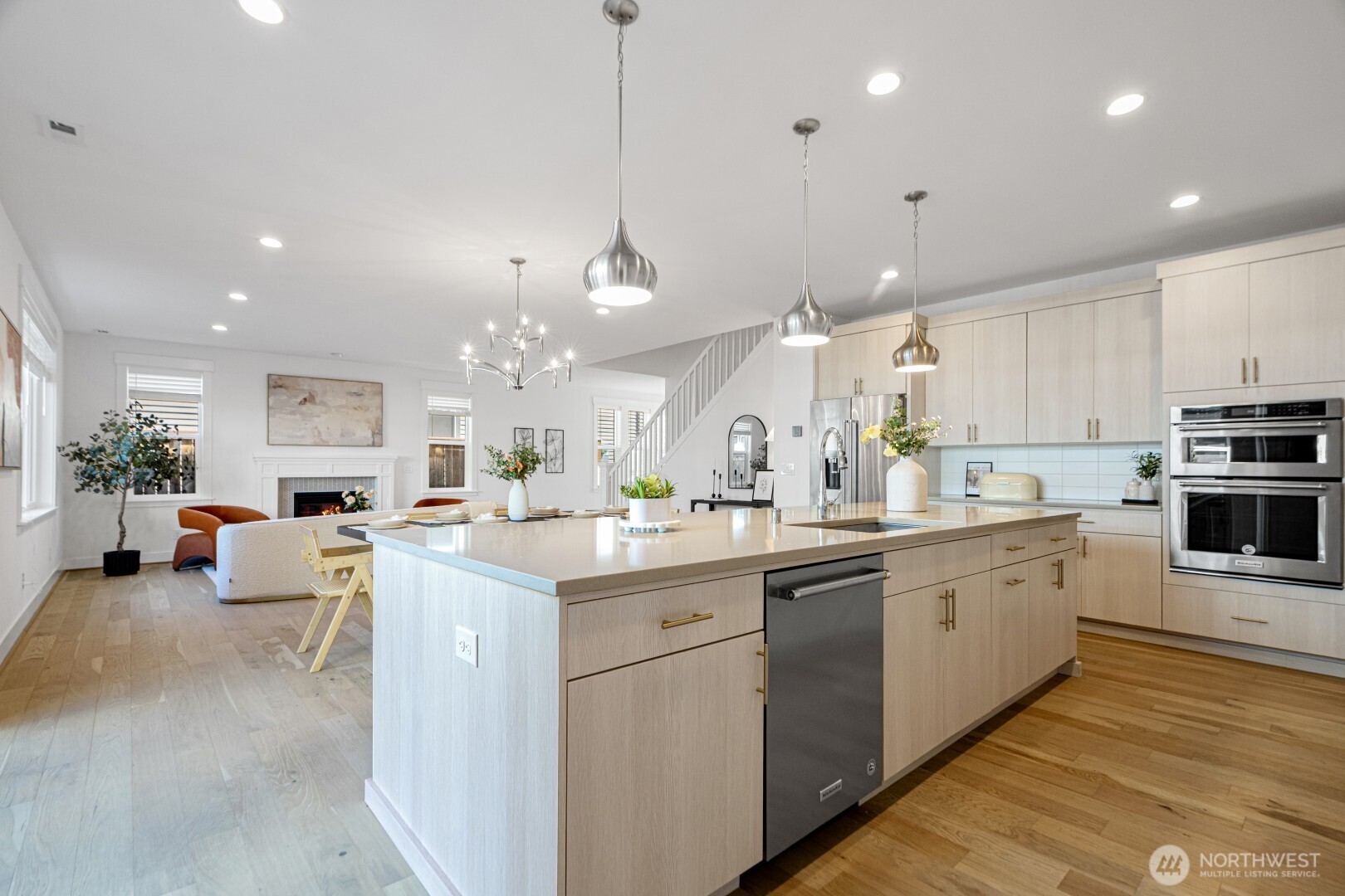 1437 240th Avenue NE