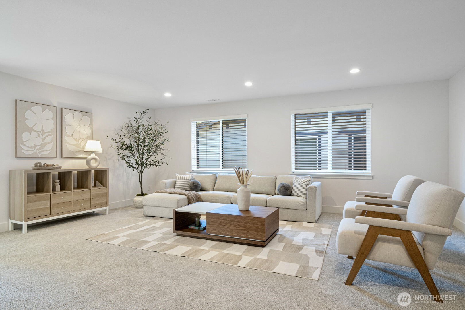 1437 240th Avenue NE