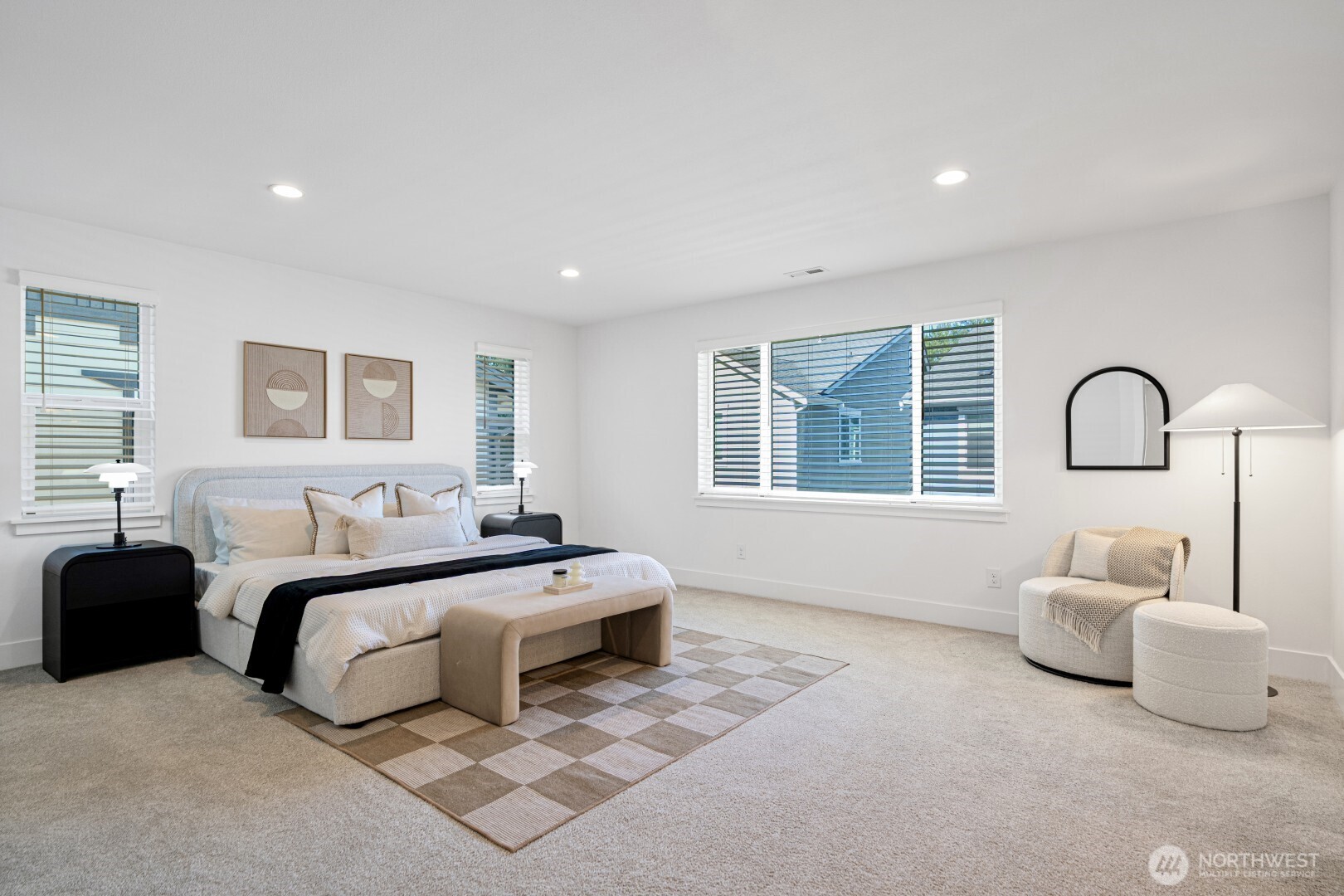 1437 240th Avenue NE