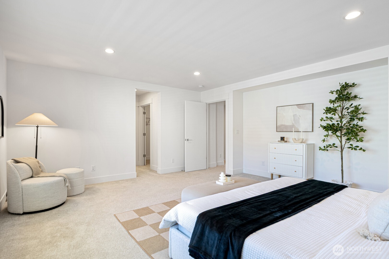 1437 240th Avenue NE