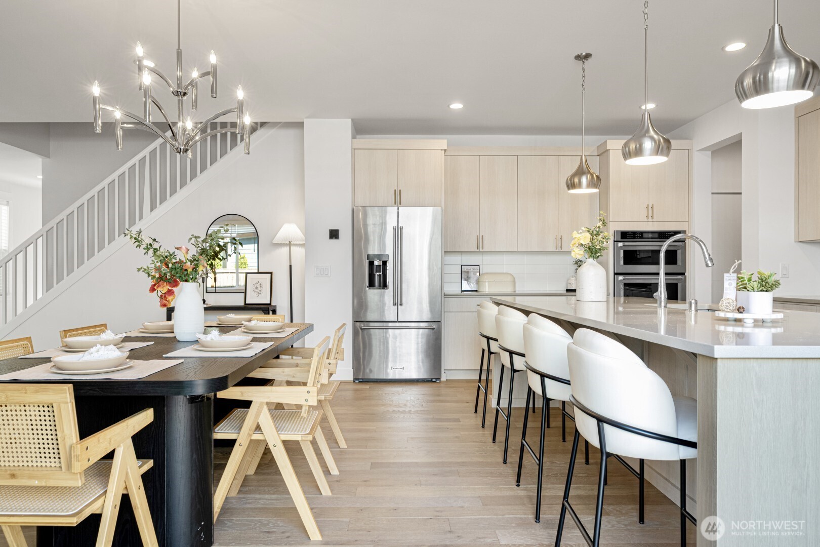 1437 240th Avenue NE