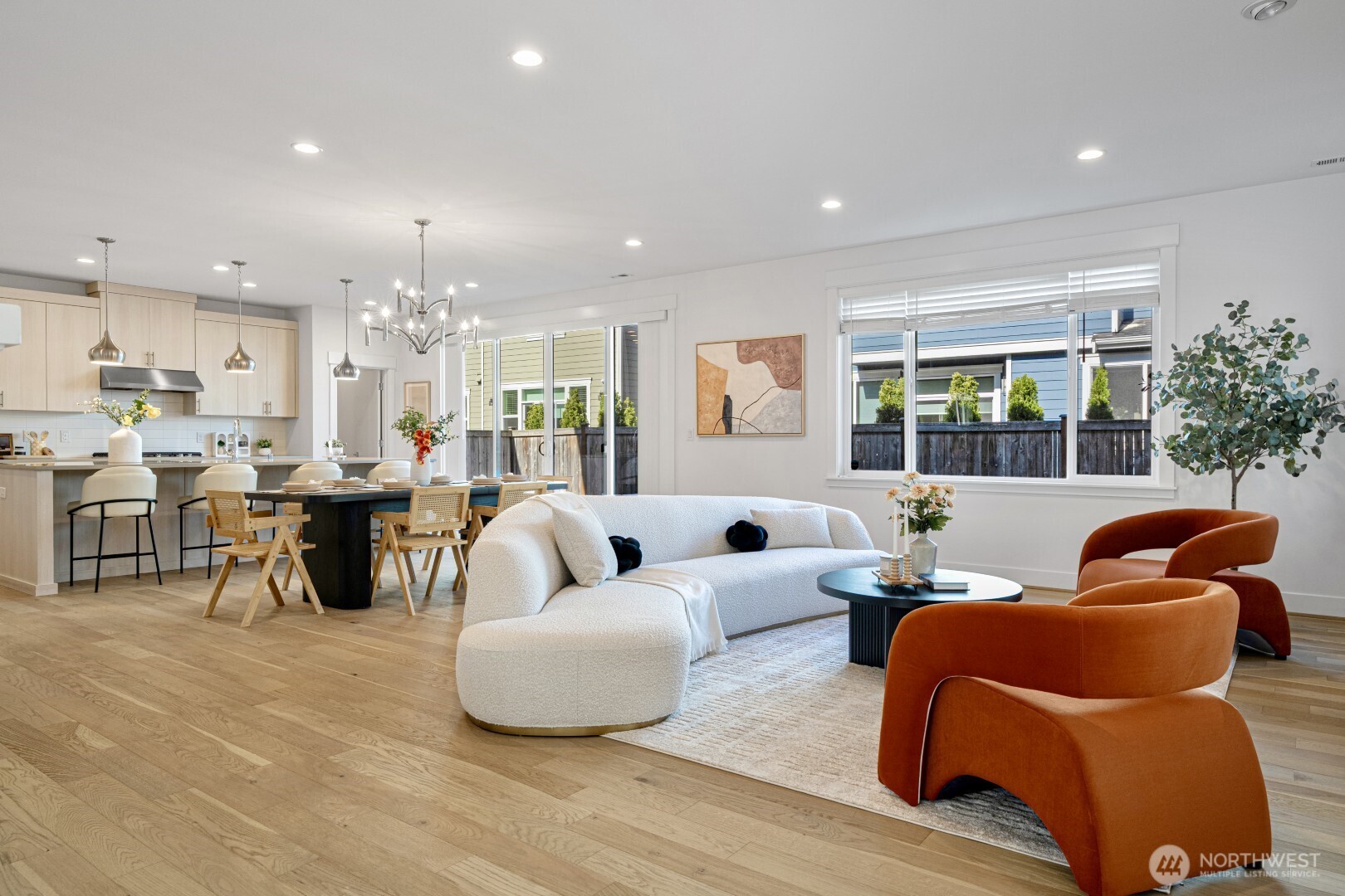 1437 240th Avenue NE