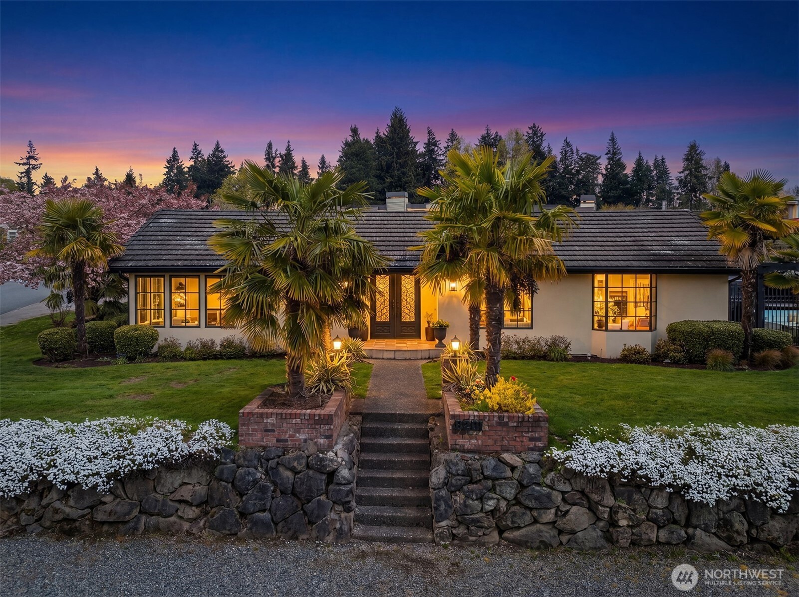 8201 SE 67th Street