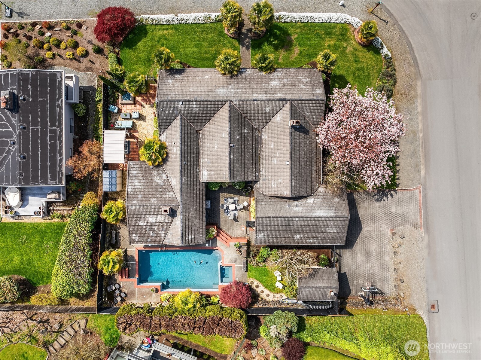 8201 SE 67th Street