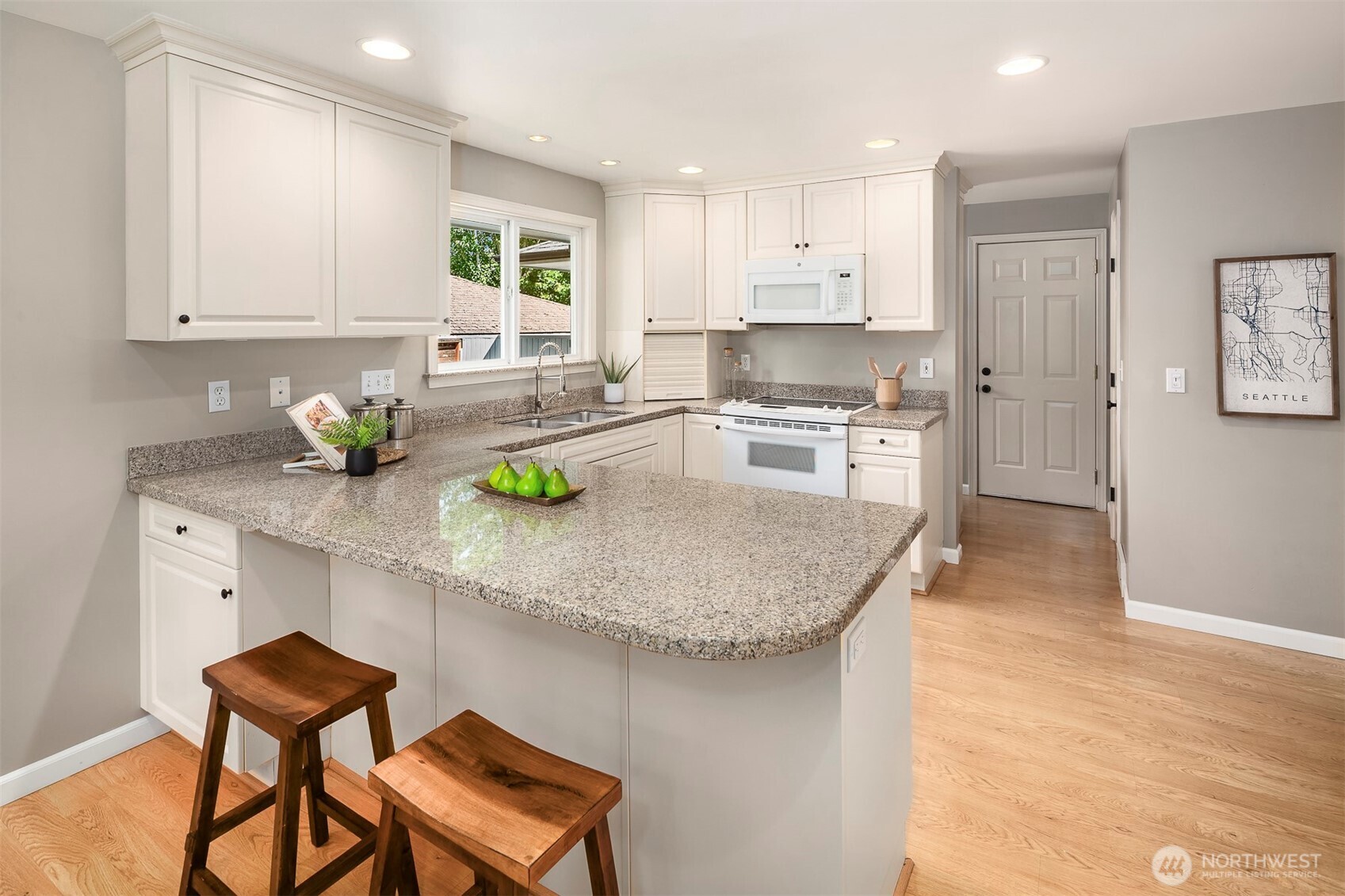 9712 SE 41st