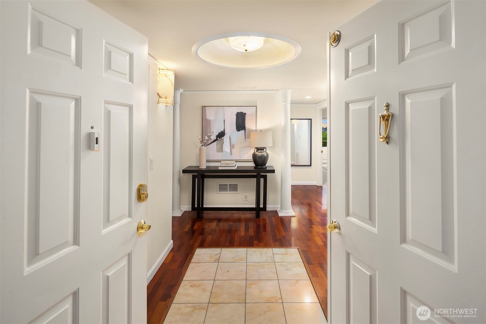 2565 Dexter Avenue N Unit: 303
