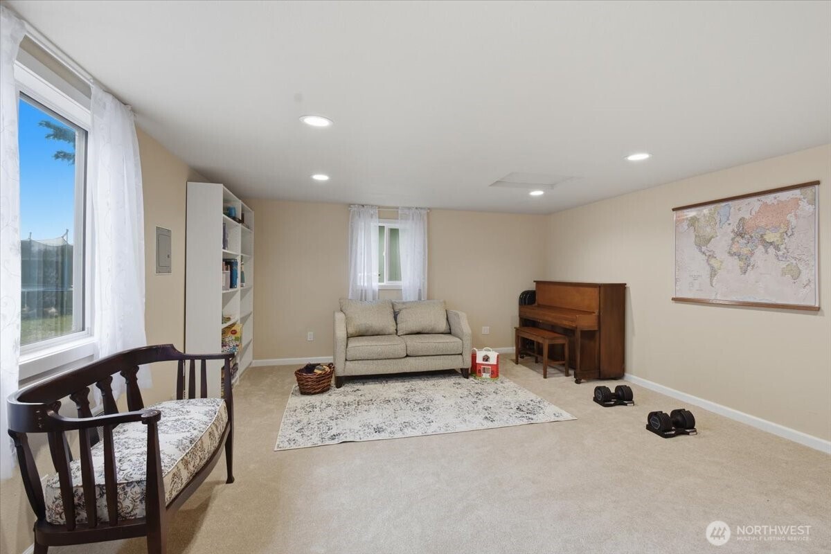 491 W Columbia Street