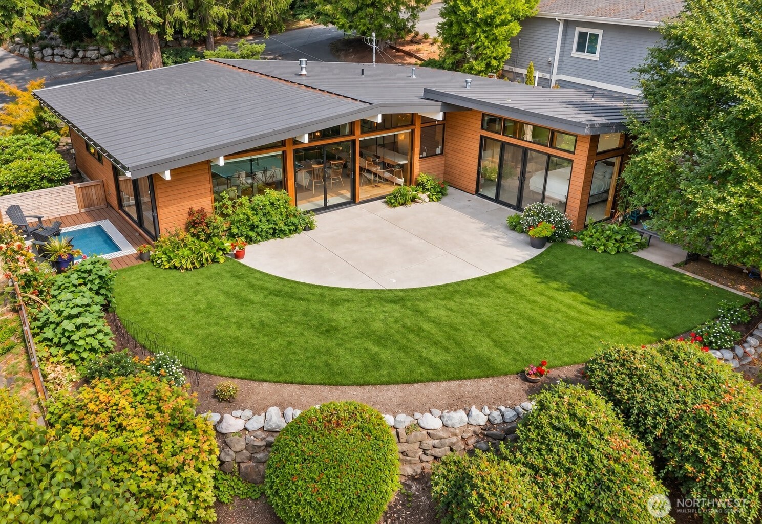 7529 SE 40th Street
