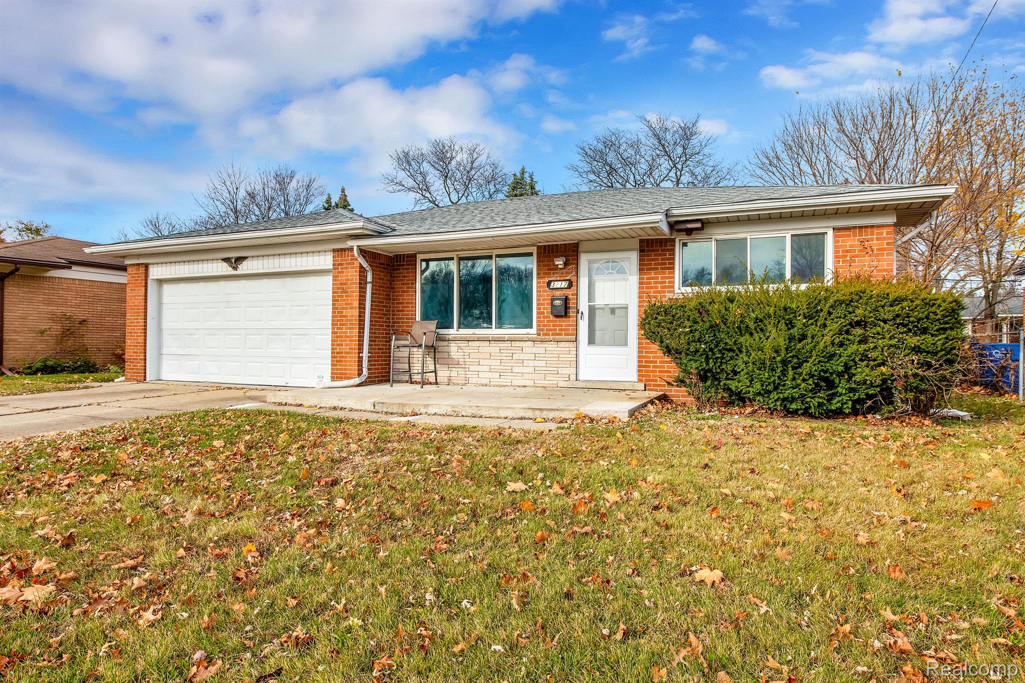 3217 Donna Avenue