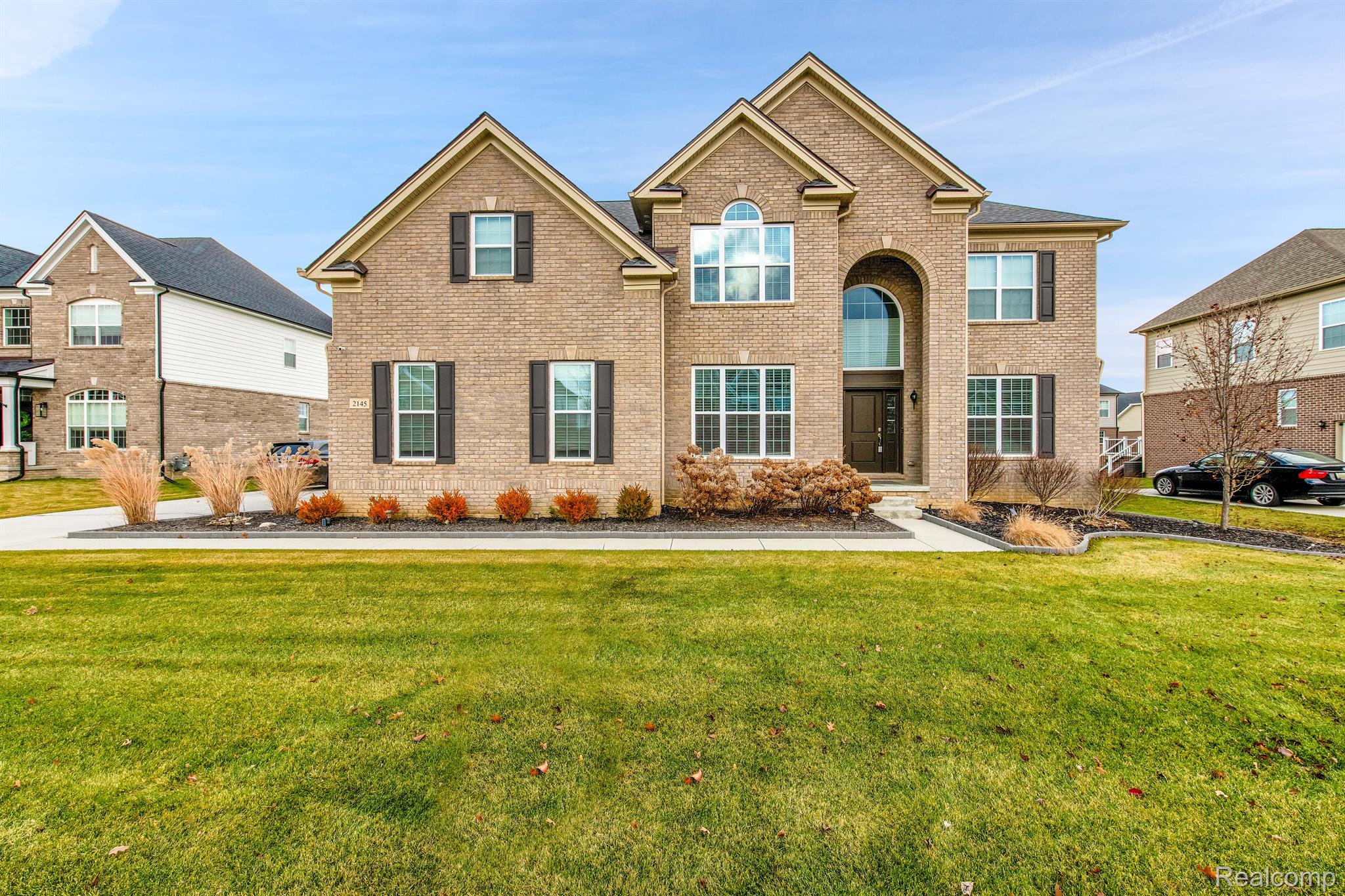 2145 STEEPLECHASE Road