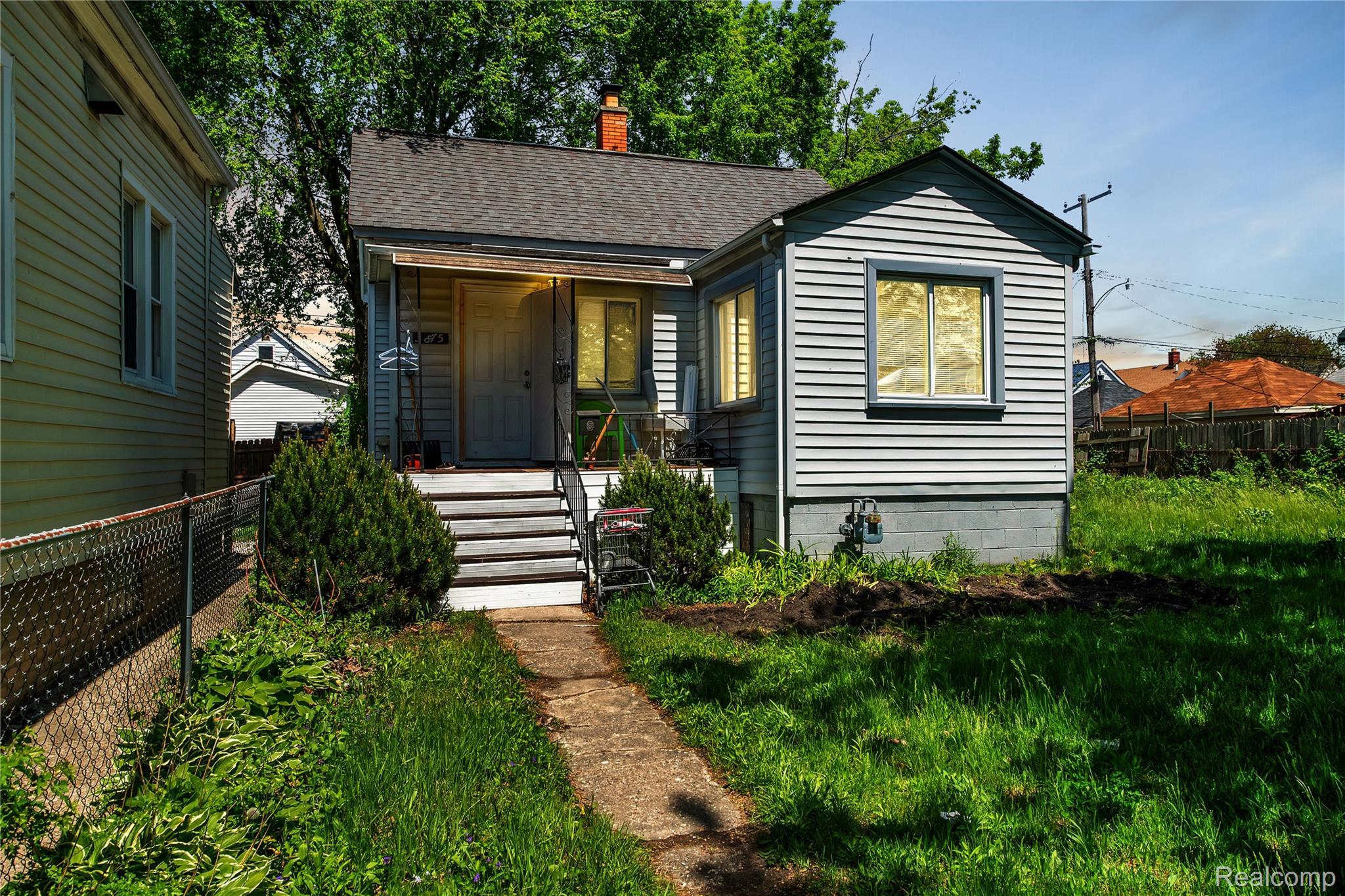 3875 Sobieski Street