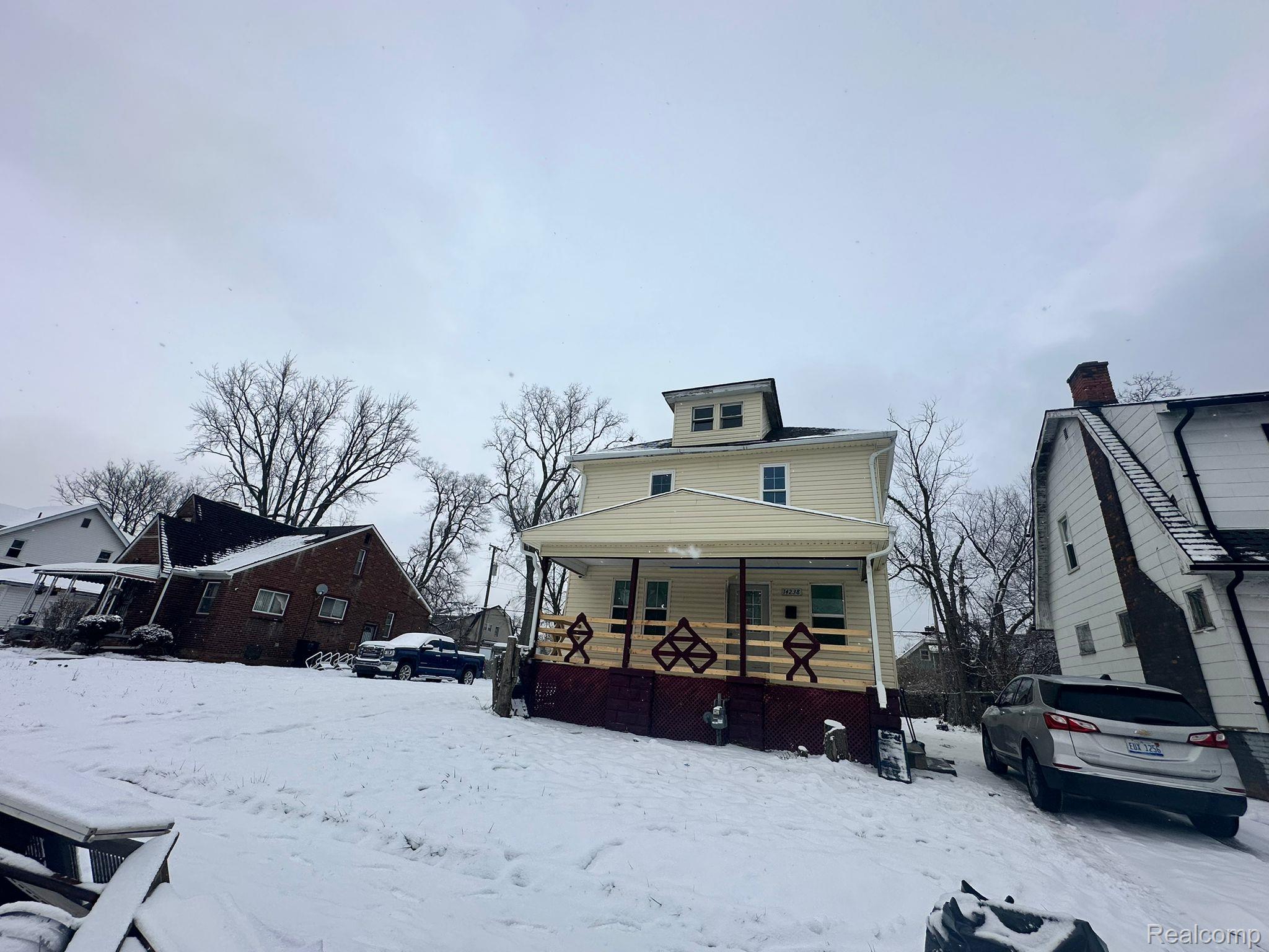 14238 Hubbell Street