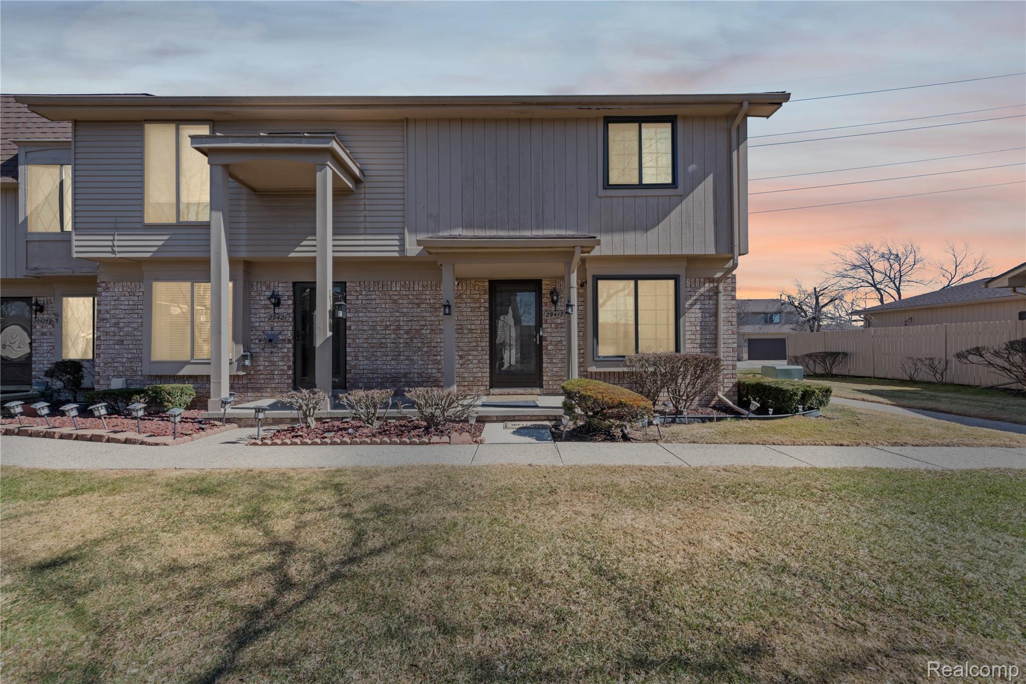 29417 Scarborough Drive photo