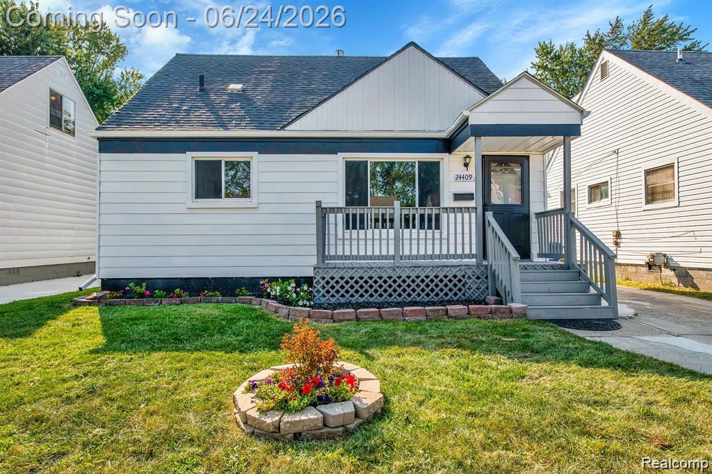 24409 Bolam Avenue photo