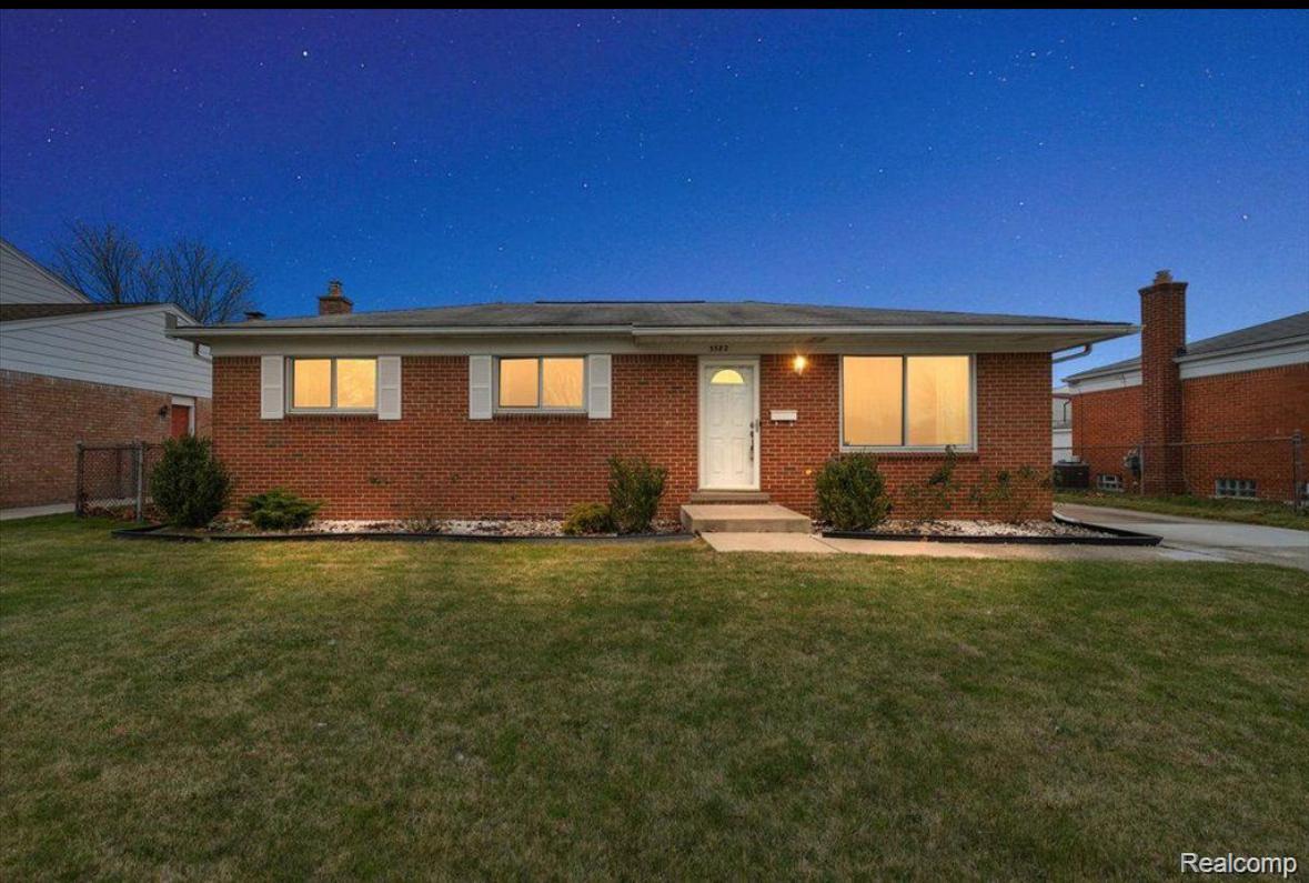 3582 Hein Drive
