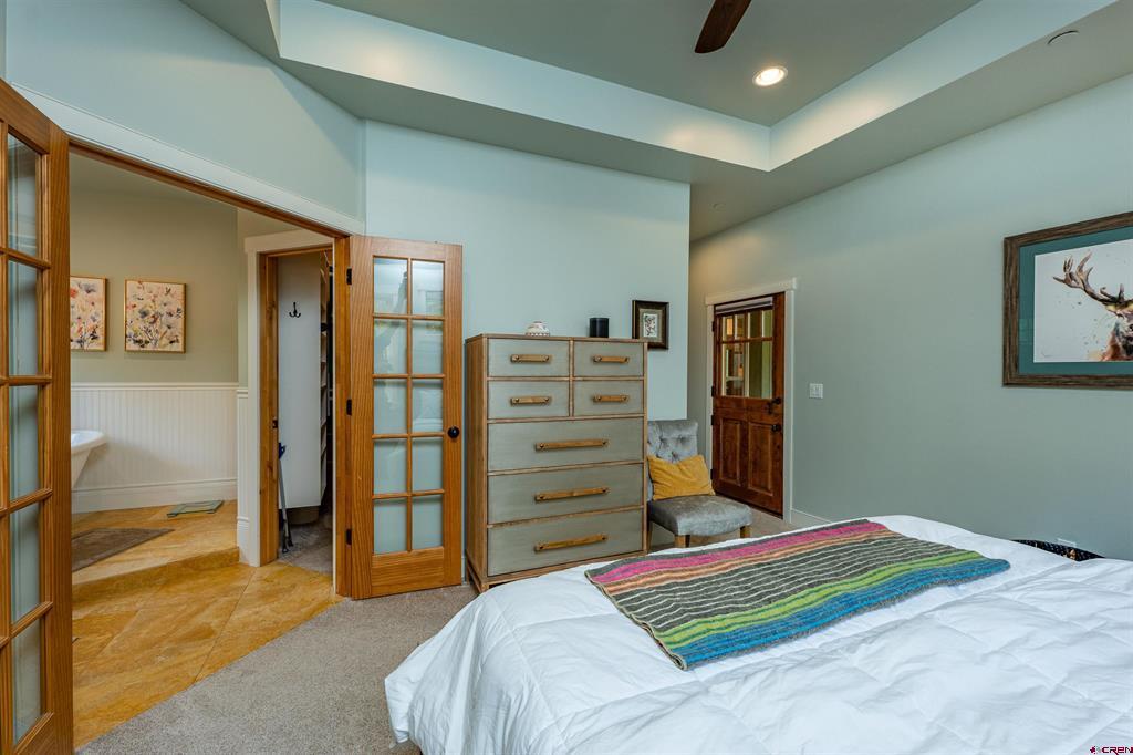 19 Creekside Drive