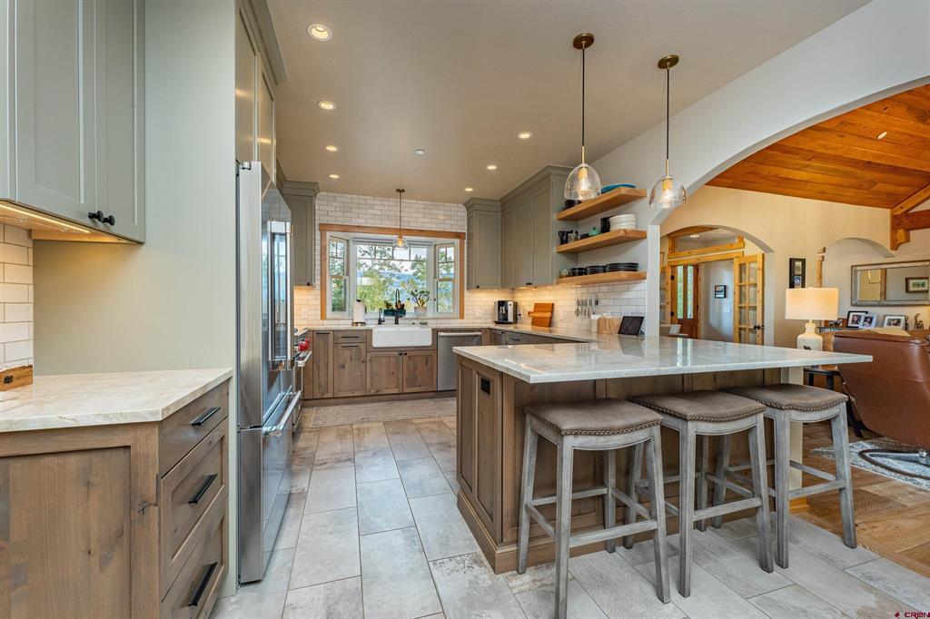 19 Creekside Drive