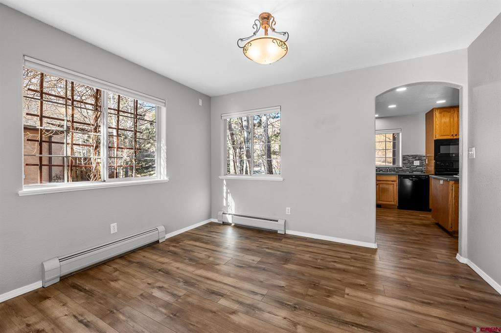 300 Horse Thief Lane