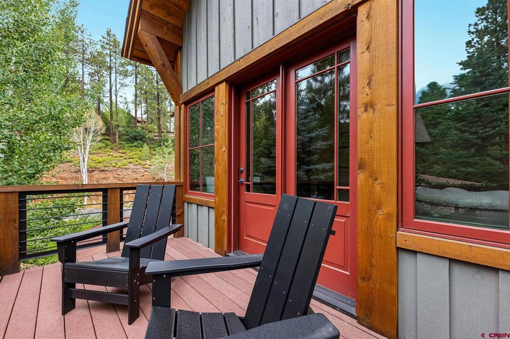 80 Royal Elk Trail
