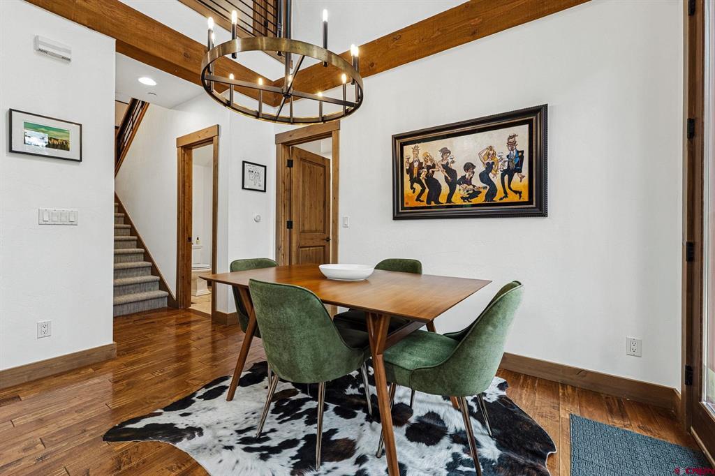 80 Royal Elk Trail
