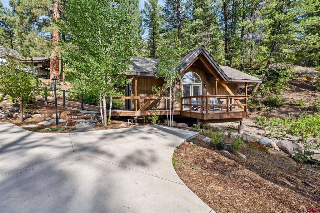 895 County Road 206