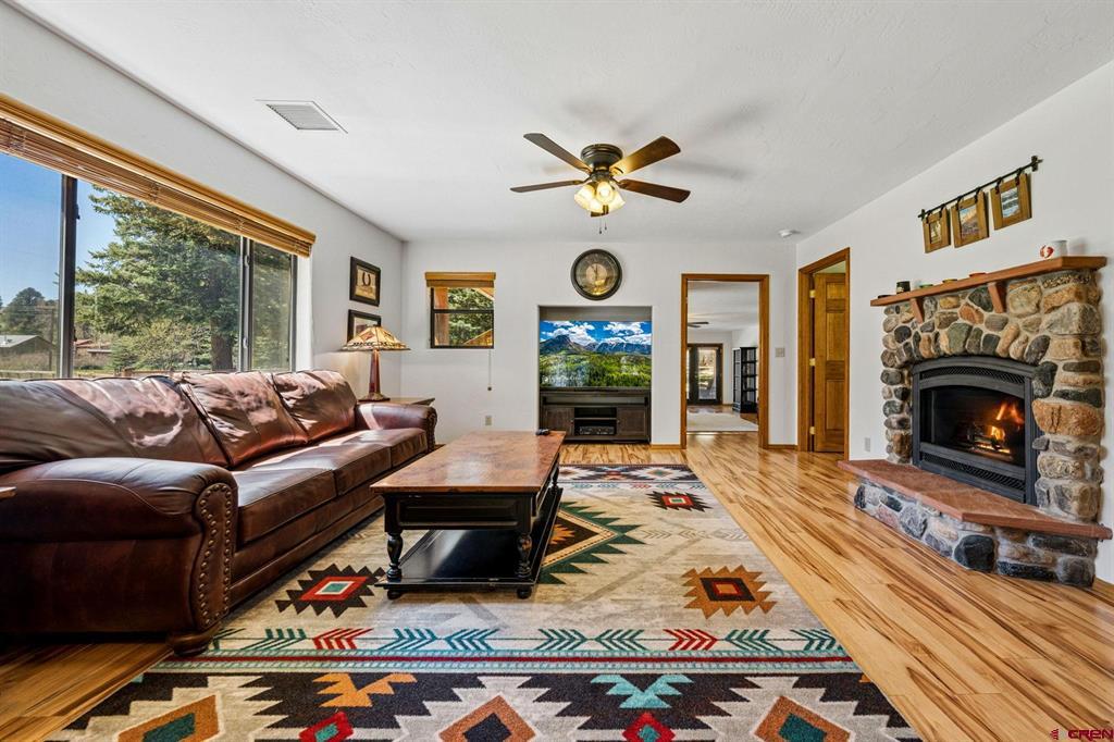 168 W Grimes Creek Road