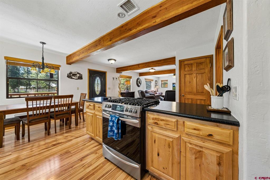 168 W Grimes Creek Road