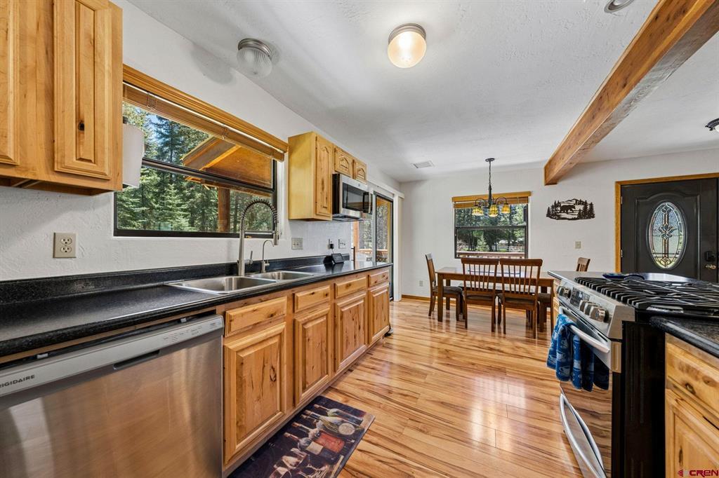 168 W Grimes Creek Road
