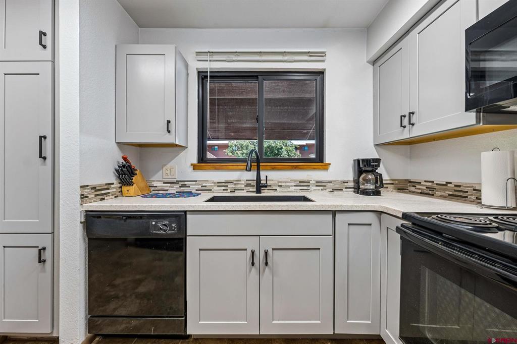 551 Animas View Drive Unit: 4