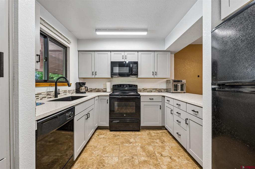 551 Animas View Drive Unit: 4