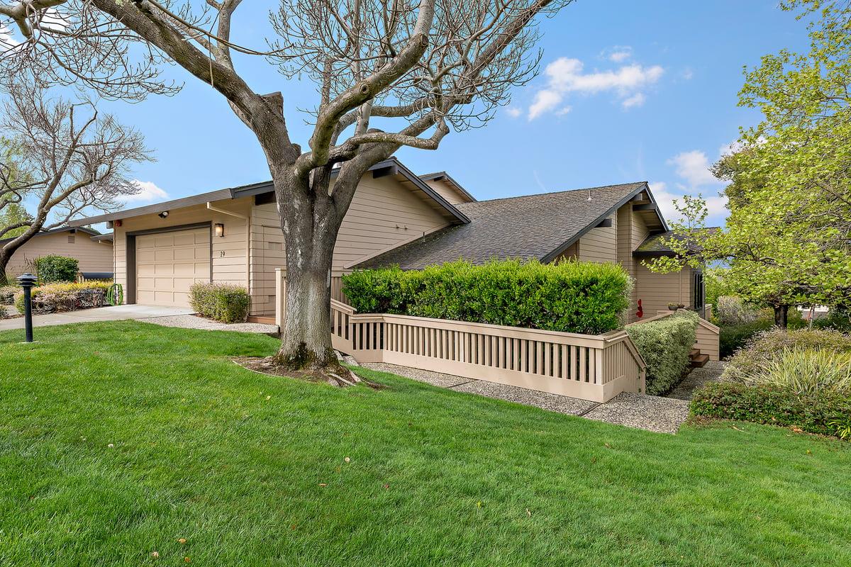 19 Susan Gale CT