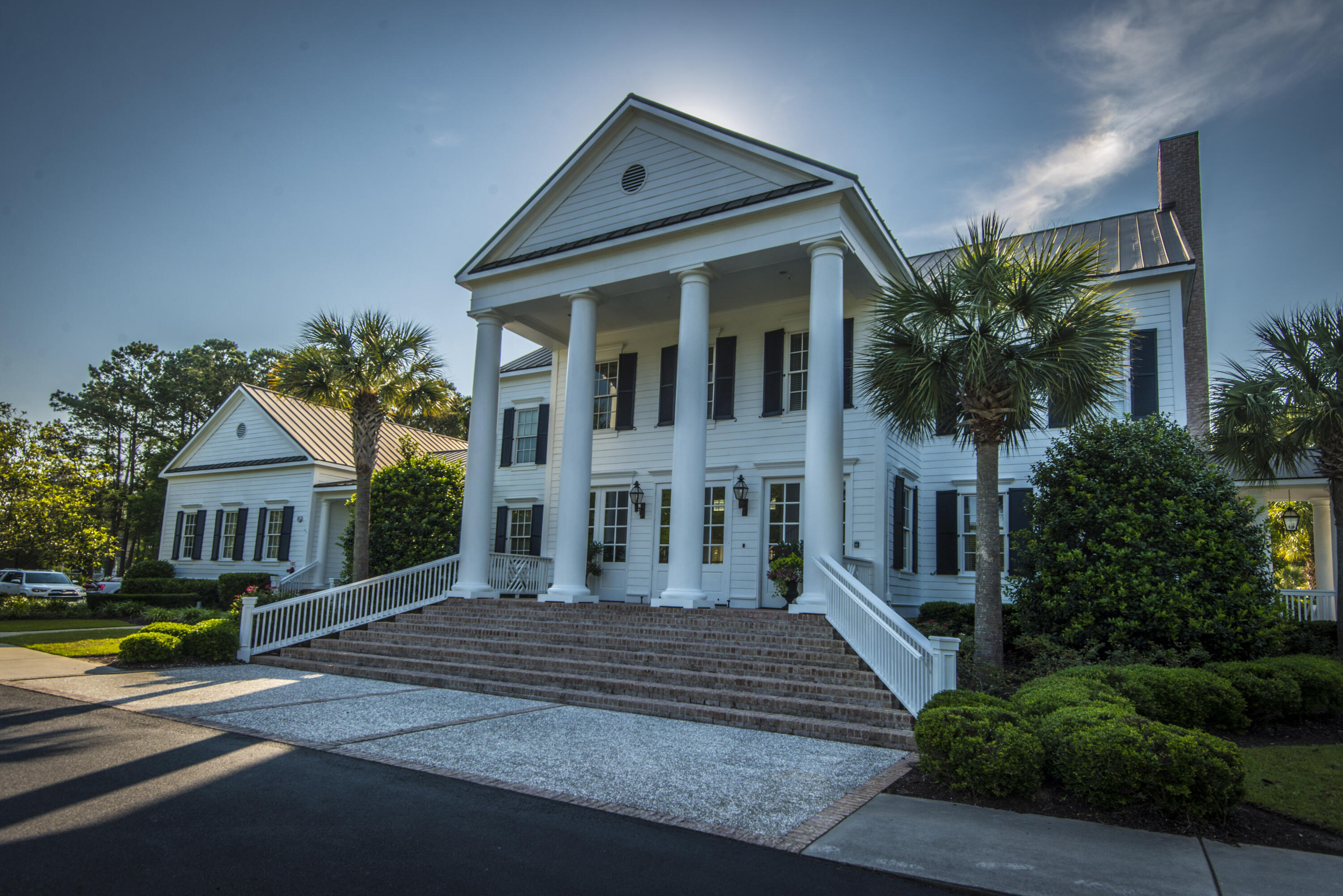 3000 Treadwell Street