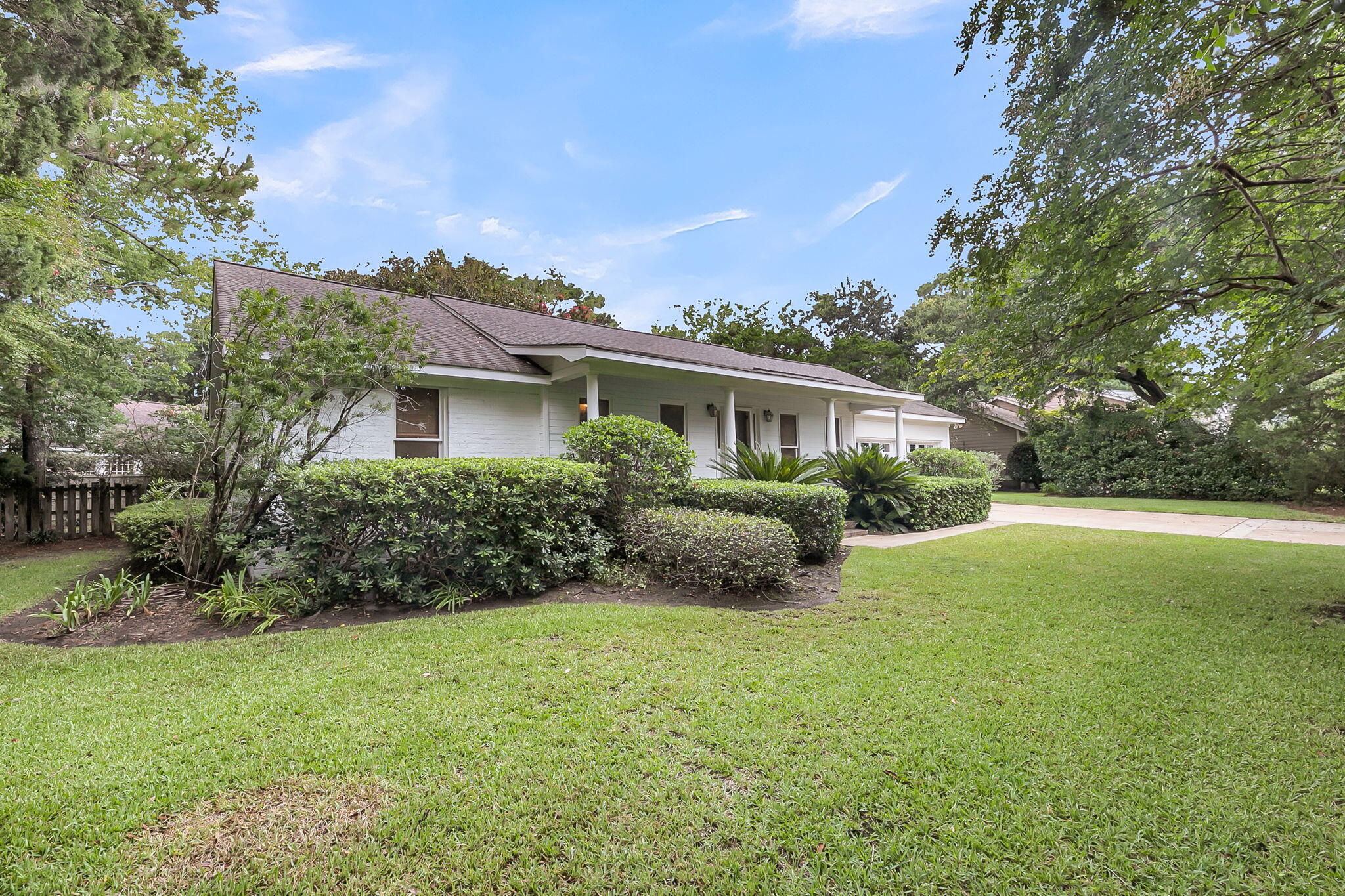 881 Kushiwah Creek Drive, Charleston