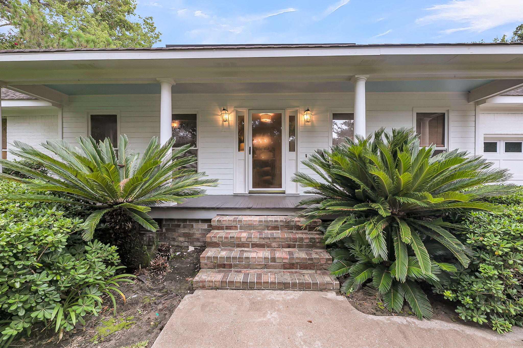 881 Kushiwah Creek Drive, Charleston