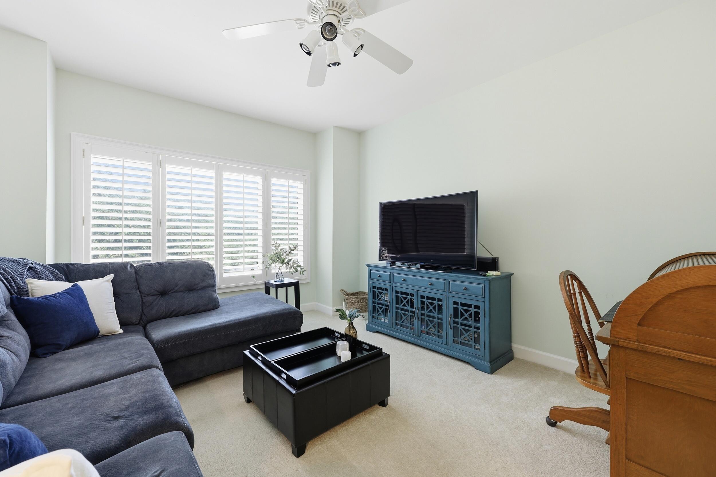 1551 Ben Sawyer Boulevard # J Unit: 2-J