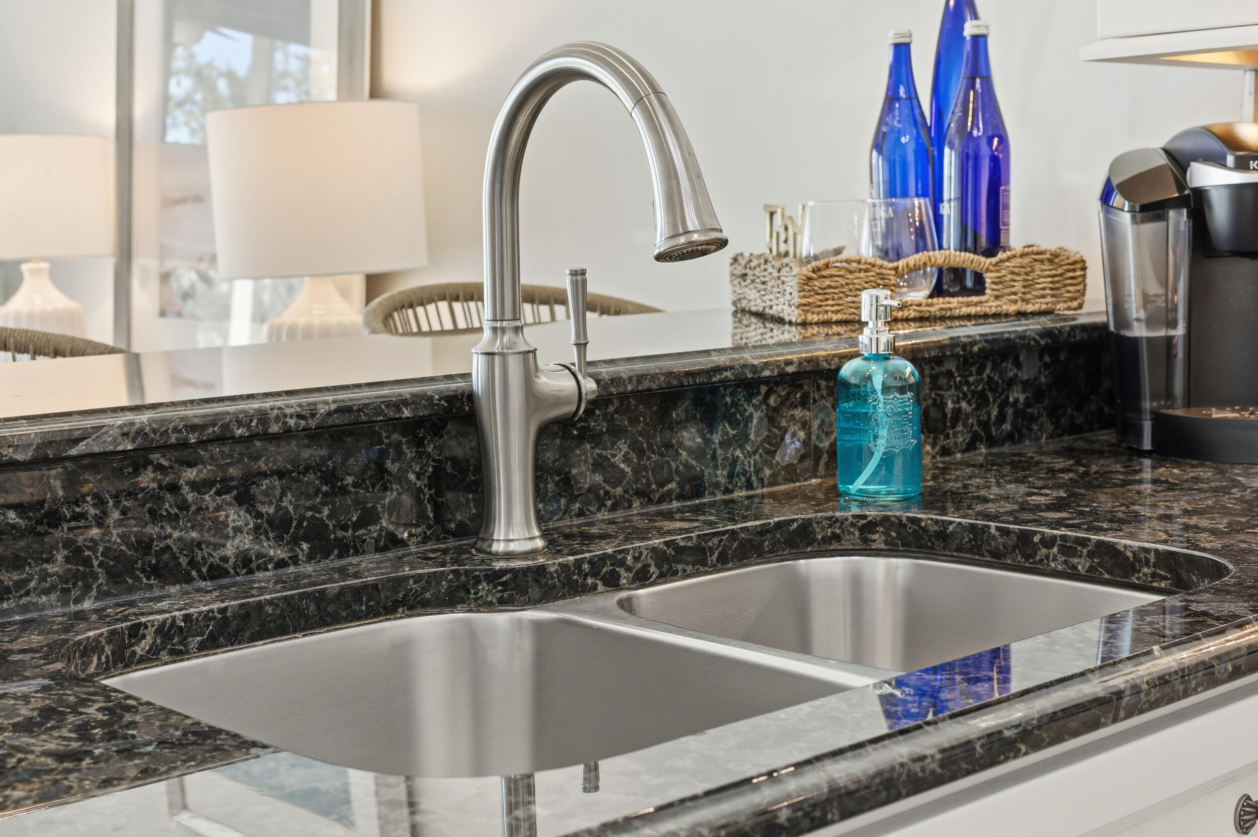 1551 Ben Sawyer Boulevard # J Unit: 2-J