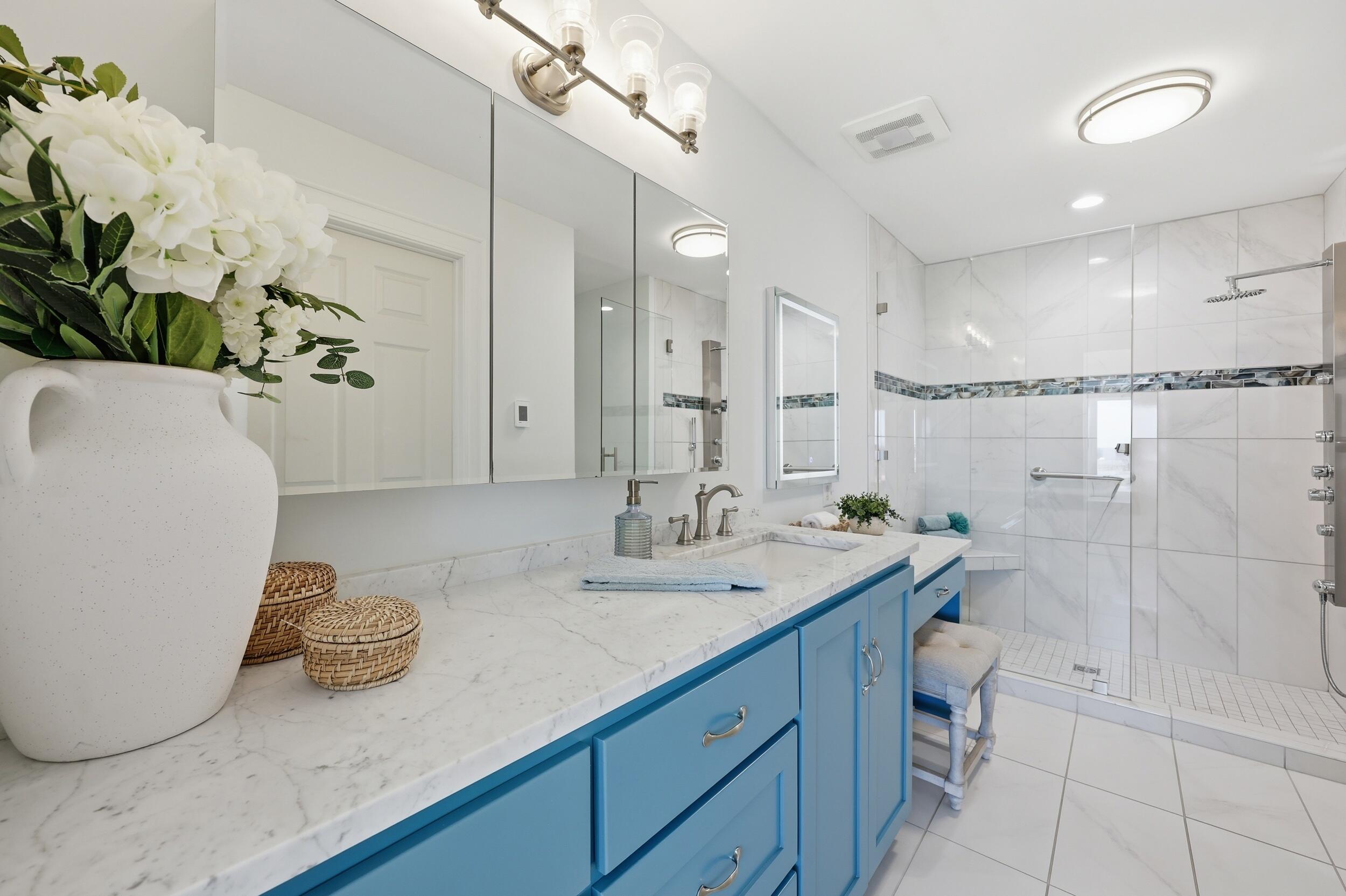 1551 Ben Sawyer Boulevard # J Unit: 2-J